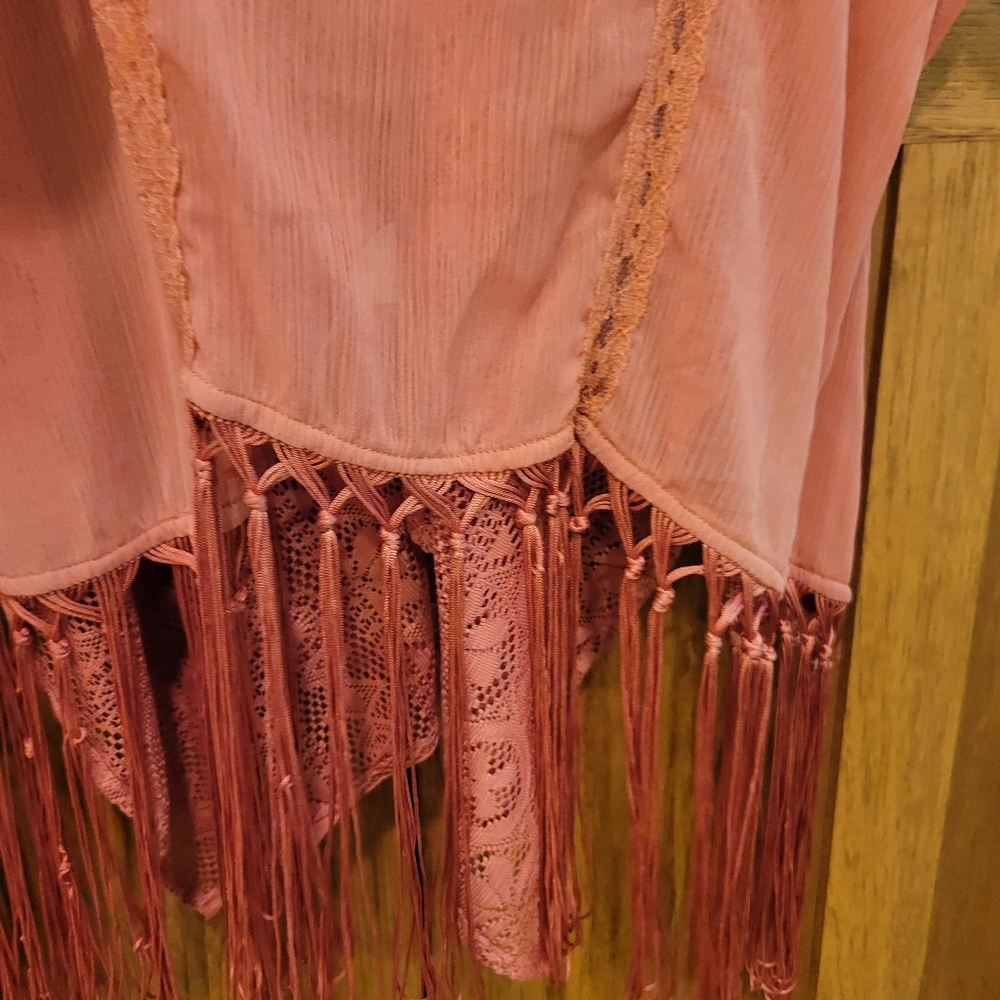 Maurice's Coral Pink Lace Back Tassel Kimono Cover-up  S/M - Picture 3 of 9